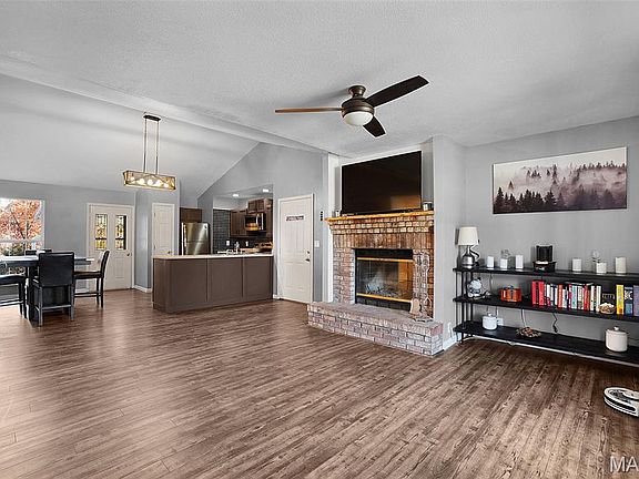 5th image of 29640 Marlin Dr