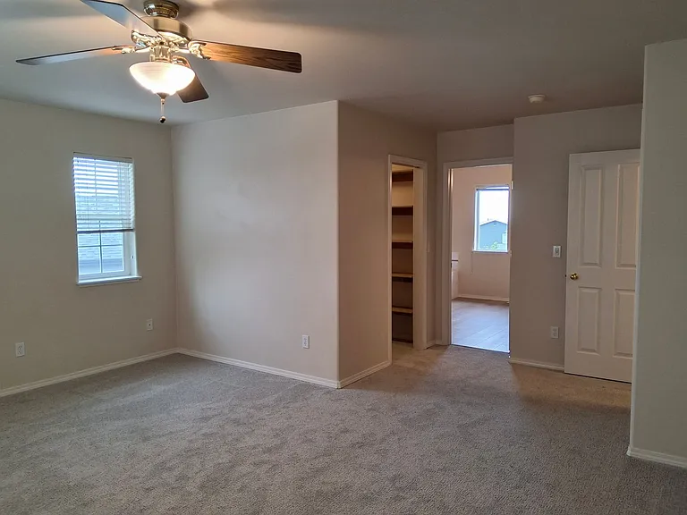 5423 Cape Seville Dr — Photo 10