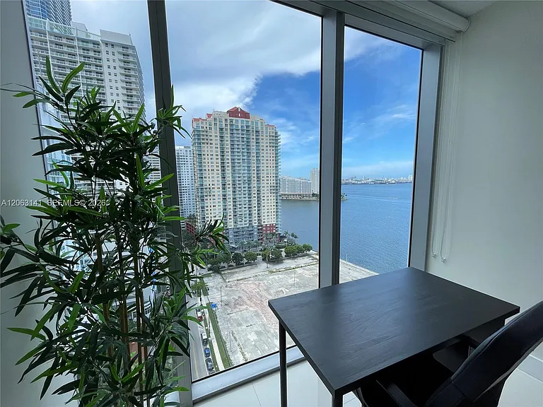 1300 Brickell Bay Dr #2010 — Photo 16
