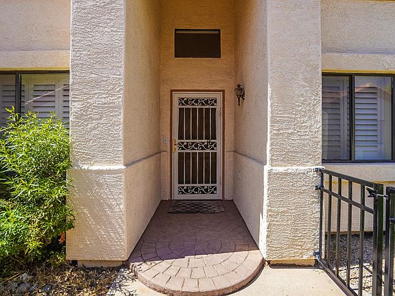 3rd image of 45 E 9th Pl Unit 35