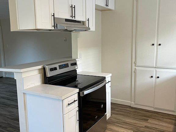 3rd image of 433 Tremont Ave APT 2