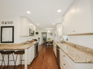 209 N Amherst Rd, Bedford, NH 03110