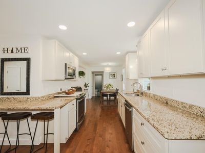 209 N Amherst Road, Bedford, NH, 03110