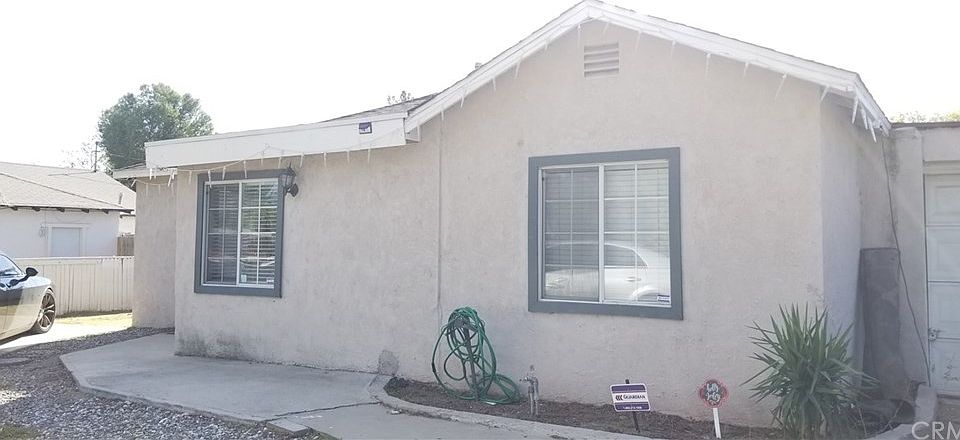 1st image of 1667 Kendall Dr