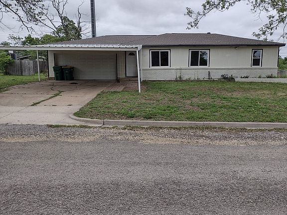 2nd image of 1006 Donlo St
