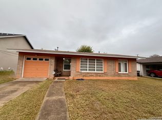 211 Chelsea, San Antonio, TX 78213