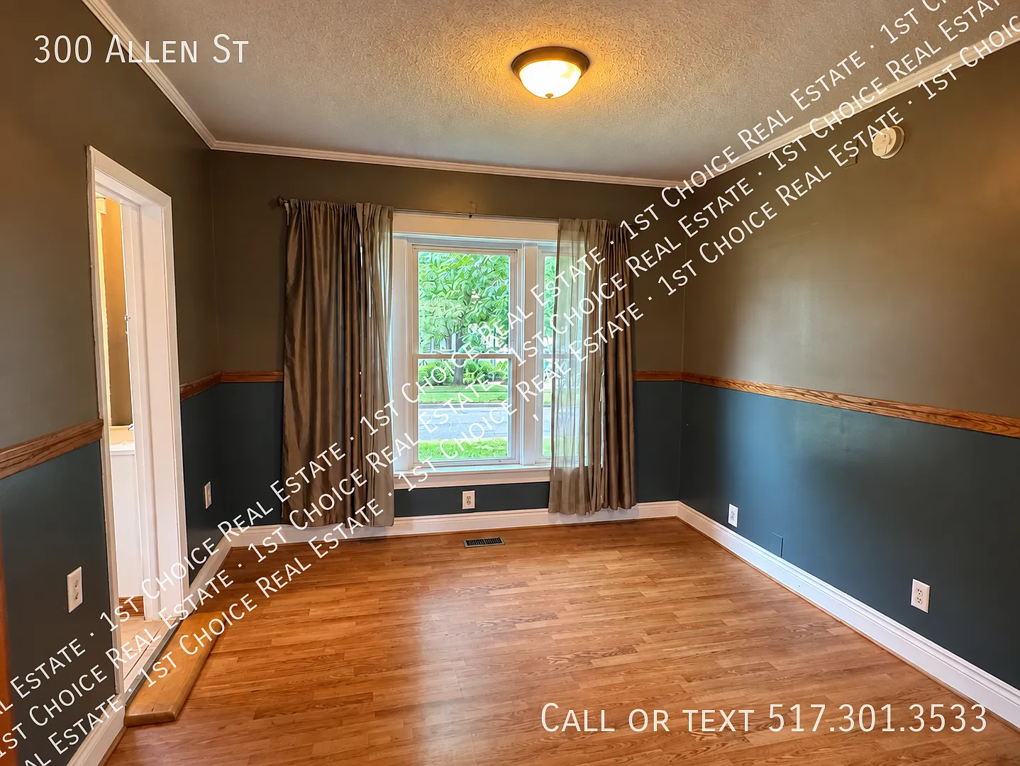 3-Bdr 2-Bth House In The Eastside Neighborhood — Photo 3