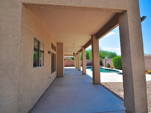 5th image of 1410 E Lynx Way