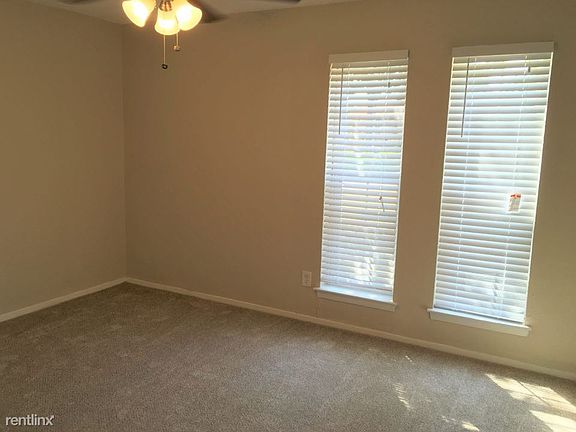 90900100_930 Stratford Dr_Grand Prairie_TX_2017-5