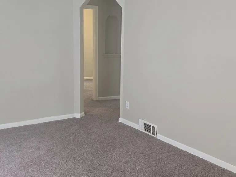 20064 Braile St — Photo 2