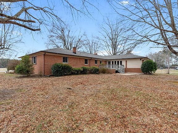 2nd image of 7092 Stage Coach Rd