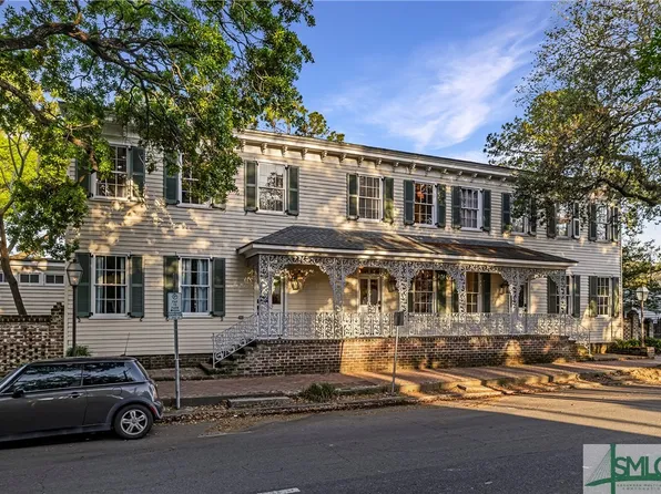 52-56 E Broad Street, Savannah, GA 31401