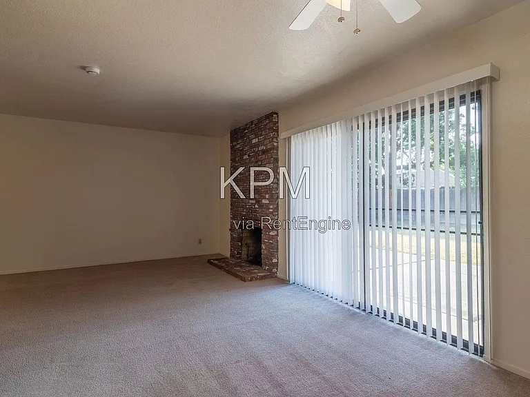 3525 Mill Springs Dr — Photo 9