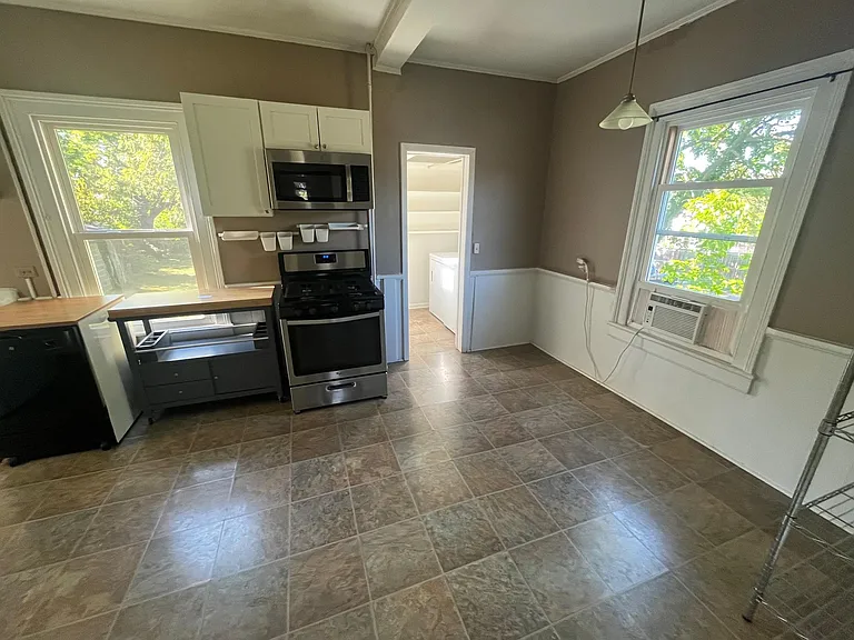 708 Monticello Ave #B — Photo 6
