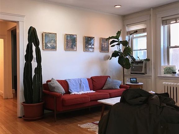5th image of 52 Garden St #19