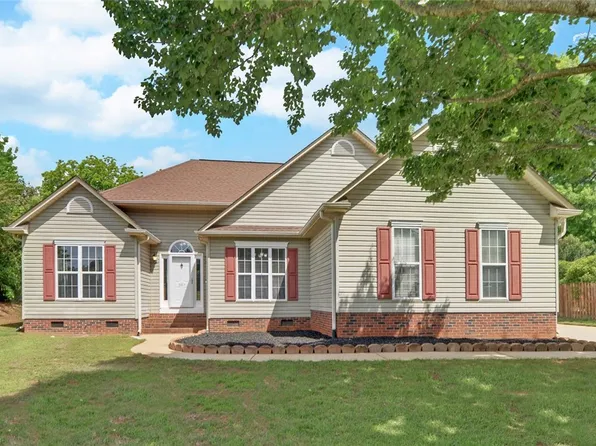 507 Laurens Dr, Anderson, SC 29621