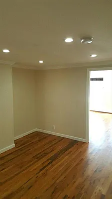 Rented by R New York | media 24