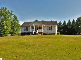 118 Homeland Rd, Pickens, SC 29671