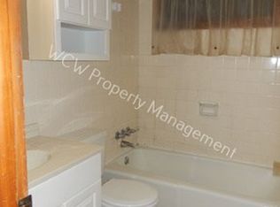 1512 SW McAlister Ave, Topeka, KS 66604