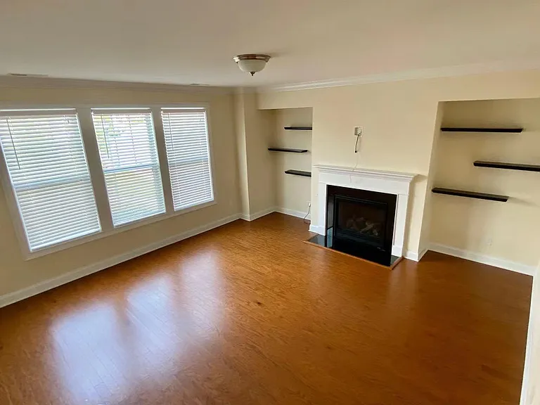 529 Balsam Fir Dr — Photo 5