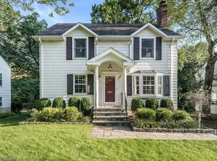 93 W End Ave, Summit, NJ 07901