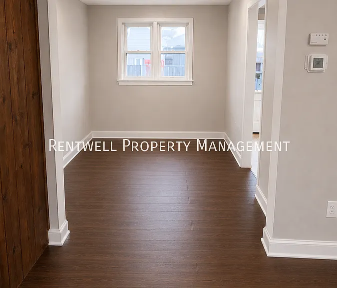 712 S Penn St — Photo 3
