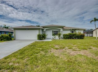 2118 SE 13th Ter, Cape Coral, FL 33990