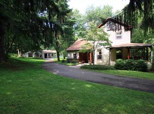 627 E Hill Rd, Glen Gardner, NJ 08826