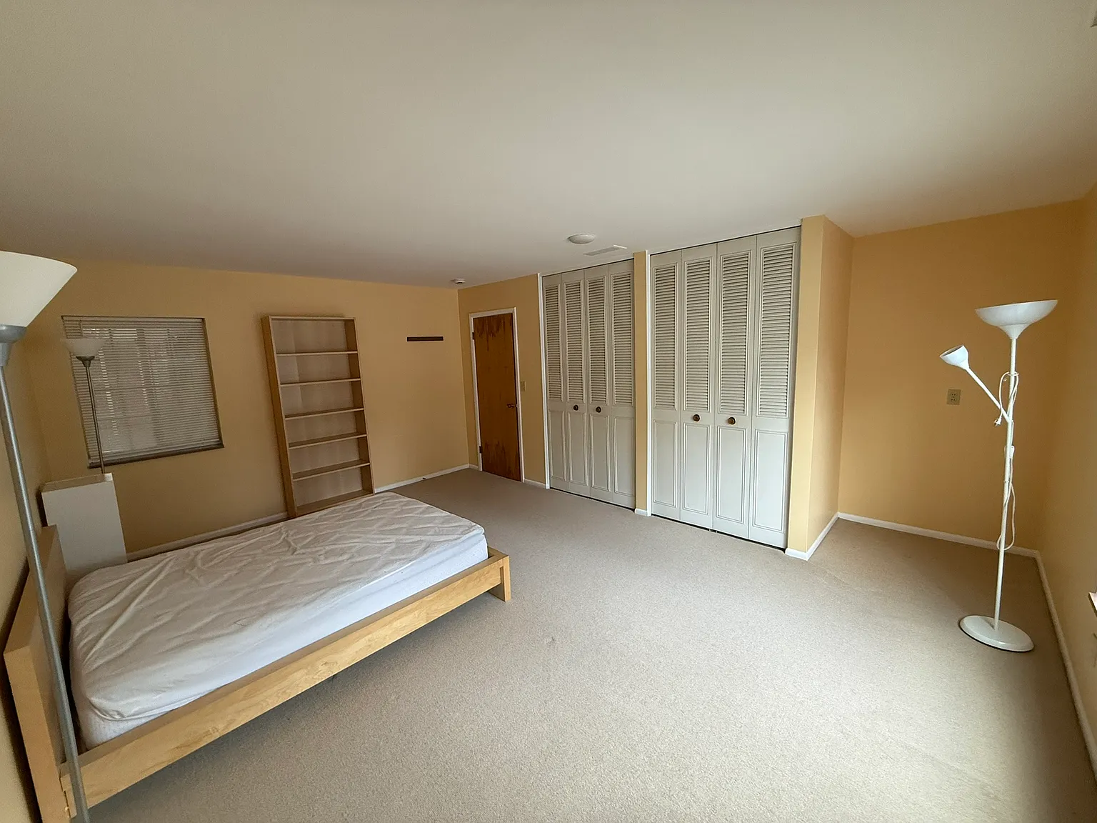 2 bed, 1.5 bath, 1400 sqft, $2,250 — Photo 4