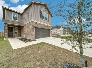8207 Cactus Wren Hl, San Antonio, TX 78253