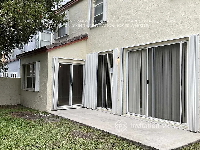 11766 NW 1st St — Photo 18