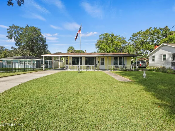 1328 HOLLYHOCK Circle, Jacksonville, FL 32211