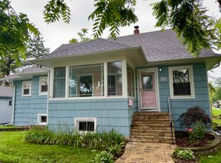200 N Yale Ave, Villa Park, IL 60181