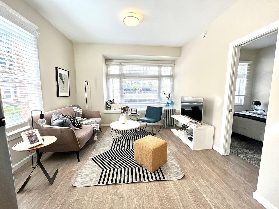 1st image of 755 Bush St APT 201