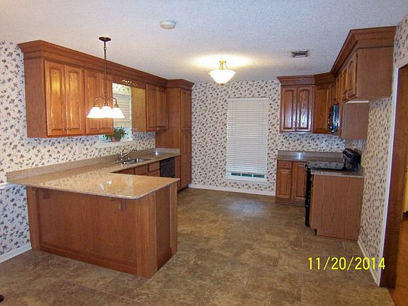 3rd image of 505 Ducros Dr