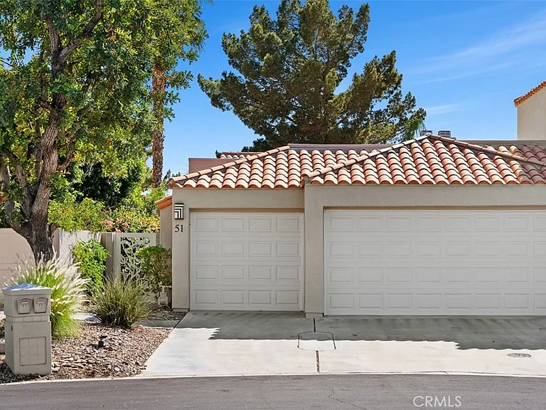 51 Pebble Beach Dr — Photo 9