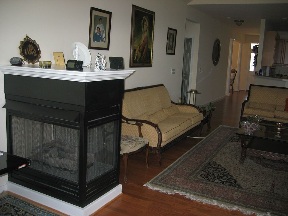 2nd image of 9709 Wares Wharf Cir