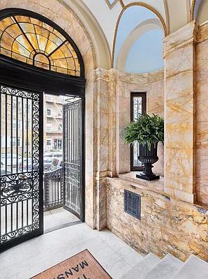 Sold by Corcoran | media 25