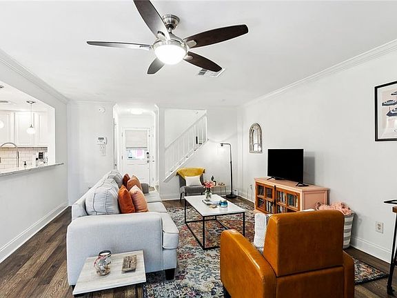 5th image of 857 Old Metairie Pl