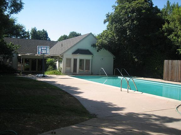 sparkling swimming pool
