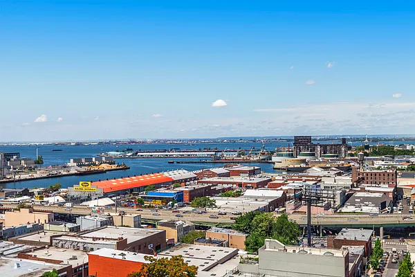 Rented by Brown Harris Stevens | media 18