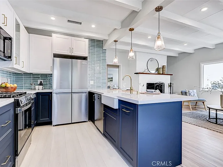 216 Monterey Blvd — Photo 5