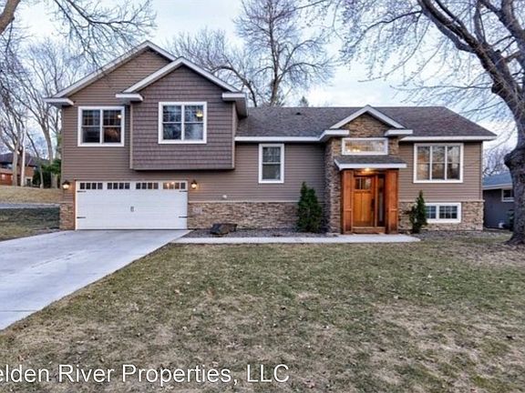 2nd image of 3321 Belden Dr