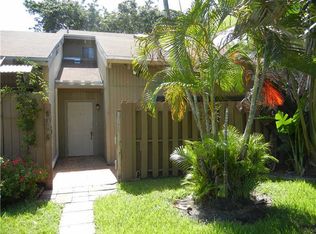 8072 SW 21st Ct, Davie, FL 33324