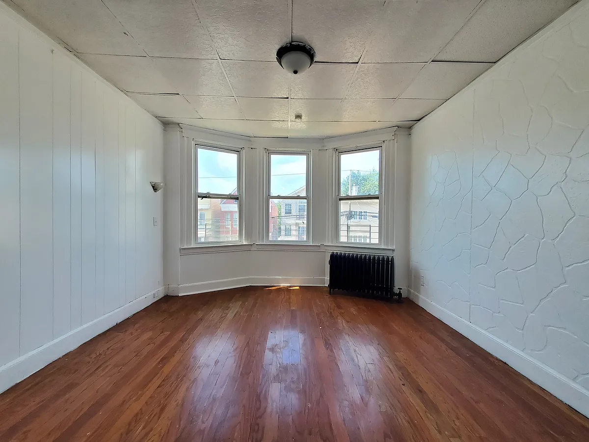 Building Photo - 138 Bidwell Ave #3