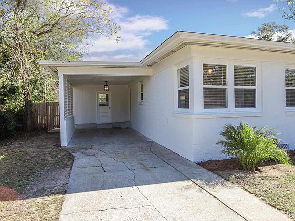 5th image of 3508 N 9th Ave