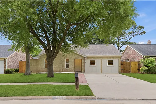 6718 Deer Ridge Ln Photo 1