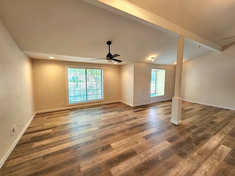 517 E Bishop Dr — Photo 6
