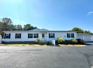 58 Hammonds Rd, Kuttawa, KY 42055