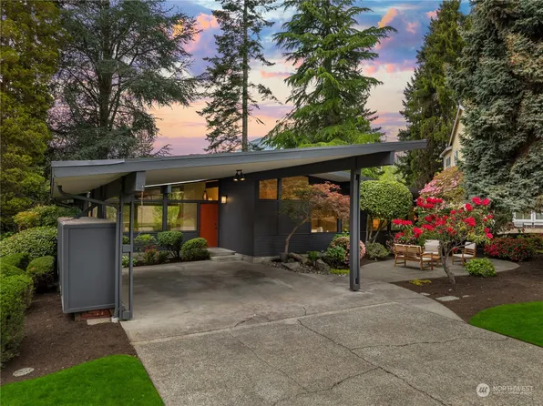109 109th Avenue SE, Bellevue, WA 98004